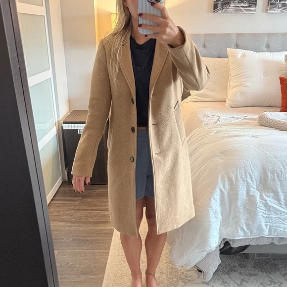 Abercrombie & Fitch Tan Trench Coat - Picture 7 of 8